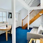Erlen Apartment- 5 Personen-2 Schlafzimmer- Parkplatz- Waschmaschine Wolfsburg